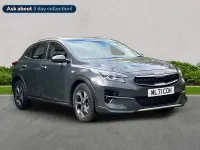 Usado Kia XCeed 118 HP (86 kW) 2021 Castanho SUV