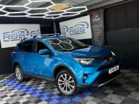 Used Toyota RAV4 2016 Blue SUV