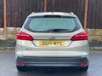 Used Ford Focus Zetec 115 HP (84 kW) 2015 Silver Estate