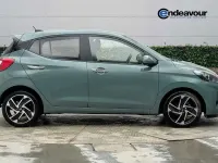 Used Hyundai i10 Premium 79 HP (58 kW) 2025 Green Hatchback