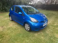 Used Toyota Aygo 68 HP (50 kW) 2010 Blue Hatchback