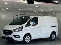 Used Ford Transit Custom Limited 130 HP (95 kW) 2019 White Van