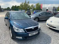 Usado Skoda Octavia 160 HP (117 kW) 2012 Azul Citadino