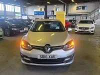 Used Renault Mégane Dynamique 110 HP (80 kW) 2016 Silver Hatchback