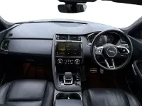 Usado Jaguar E-Pace R-Dynamic 163 HP (119 kW) 2021 Cinzento SUV