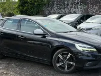 Usado Volvo V40 R-Design 2016 Preto Citadino