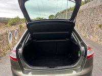 Used Ford Mondeo Zetec 2011 Green Hatchback