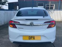 Second-hand Vauxhall Insignia SRi 140 CP (102 kW) 2016 Alb Hatchback