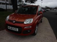 Used Fiat Panda Lounge 69 HP (50 kW) 2016 Red Hatchback