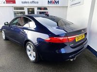 Used Jaguar XF Portfolio 180 HP (132 kW) 2017 Blue Sedan