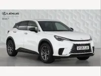 Used Lexus LBX 136 HP (100 kW) 2025 White SUV