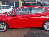 Used Vauxhall Astra Elite 150 HP (110 kW) 2016 Red Hatchback