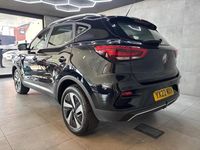 Usado MG ZS Trophy 130 kW (177 HP) 2022 Preto SUV