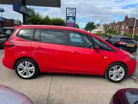 Used Vauxhall Zafira Tourer SRi 2015 Red MPV