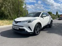 Used Toyota C-HR 122 HP (89 kW) 2017 White SUV