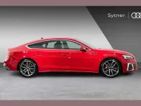 Begagnad Audi A5 S-Line 200 HK (147 kW) 2024 Röd Halvkombi