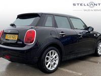 Used Mini Cooper Hatch 134 HP (98 kW) 2018 Blue Hatchback