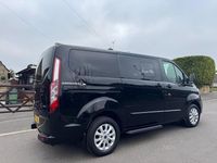 Begagnad Ford Tourneo Titanium 2018 Svart Minibuss