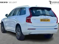 Used Volvo XC90 Momentum 235 HP (172 kW) 2022 White SUV