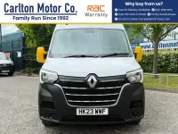 Used Renault Master Business 135 HP (99 kW) 2023 White MPV
