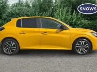Used Peugeot 208 Active+ 75 HP (55 kW) 2023 Yellow Hatchback