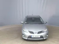 Used Toyota Auris Hybrid Plus 136 HP (100 kW) 2015 Grey Hatchback