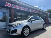 Used Kia Rio 75 HP (55 kW) 2013 Silver Hatchback