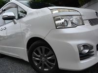 Used Toyota Voxy 2012 Pearl white MPV