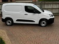 Used Citroën Berlingo 100 HP (73 kW) 2023 White MPV