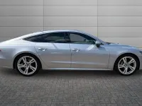 Used Audi A7 Sportback S-Line 201 HP (147 kW) 2022 Floret silver Hatchback