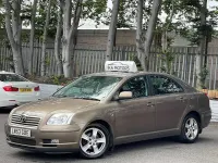 Used Toyota Avensis T3 129 HP (94 kW) 2004 Gold Hatchback