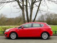 used Vauxhall Astra 1.6i 16V Excite 5dr