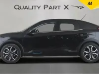 Usado Citroën e-C4 Shine 100 kW (136 CV) 2022 Negro Utilitario