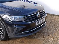 Used VW Tiguan Active 150 HP (110 kW) 2021 Black SUV