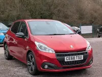 Used Peugeot 208 GT-line 110 HP (80 kW) 2018 Red Hatchback