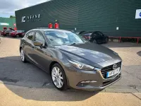 Used Mazda 3 Inclusive 120 HP (88 kW) 2018 Grey Hatchback