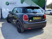 Usado Mini Cooper S Hatch 135 kW (184 HP) 2023 Preto Citadino
