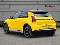 Usado Renault R5 Iconic 110 kW (150 HP) 2026 Other Citadino