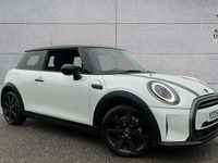 Używany Mini Cooper Hatch 134 KM (98 kW) 2023 Biały Hatchback