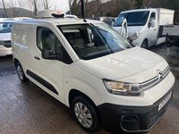Used Citroën Berlingo 75 HP (55 kW) 2021 White MPV