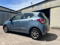 Used Hyundai i10 Premium 87 HP (63 kW) 2015 Blue Hatchback