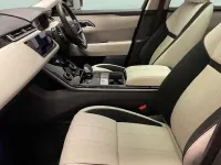 Second-hand Land Rover Range Rover Velar S 204 CP (150 kW) 2022 Maro SUV