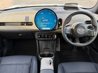 Used Mini Cooper S Hatch 201 HP (147 kW) 2025 White Hatchback