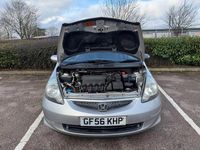 Used Honda Jazz SE 81 HP (59 kW) 2006 Silver Hatchback