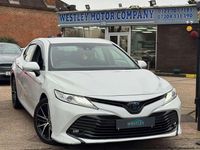 Used Toyota Camry Design 218 HP (160 kW) 2025 White Sedan