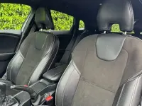Gebraucht Volvo V40 R-Design 120 PS (88 kW) 2015 Silber Kleinwagen