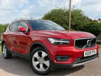 Used Volvo XC40 Momentum 2018 Red SUV