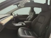 Begagnad Tesla Model Y RWD 254 kW (346 HK) 2022 Vit SUV