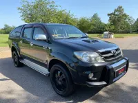 Used Toyota HiLux 130 HP (95 kW) 2007 Black Pickup