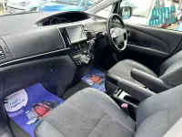 Used Toyota Estima 170 HP (125 kW) 2013 White MPV